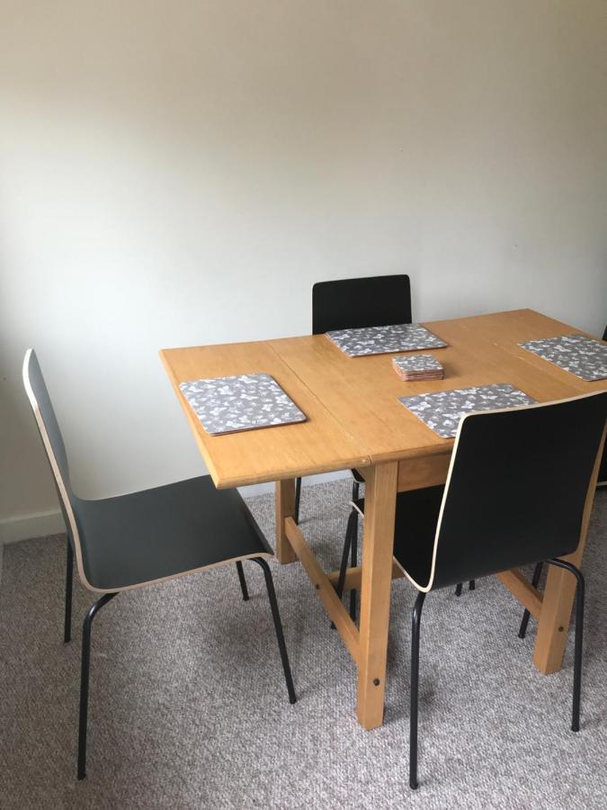 8 Pickering Road Villa Telford Eksteriør billede